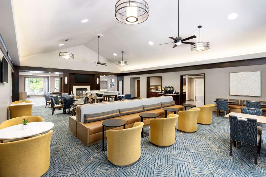 Homewood Suites By Hilton Portsmouth Restoran gambar