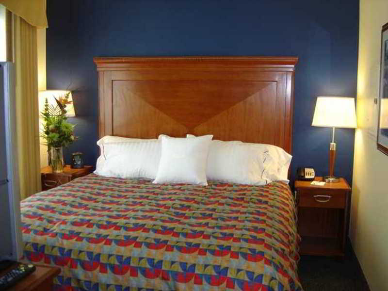 Homewood Suites By Hilton Portsmouth Bilik gambar